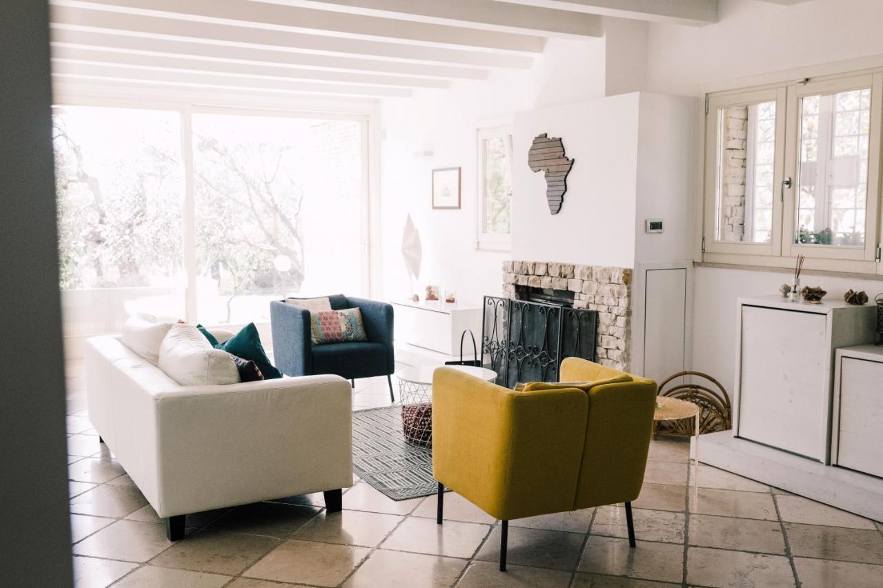 B&B Samarelle - Exclusive Villa With Garden And Panoramic Terrace - モルフェッタ エクステリア 写真