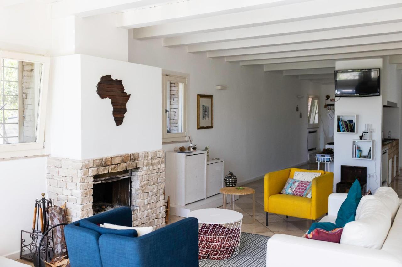 B&B Samarelle - Exclusive Villa With Garden And Panoramic Terrace - モルフェッタ エクステリア 写真