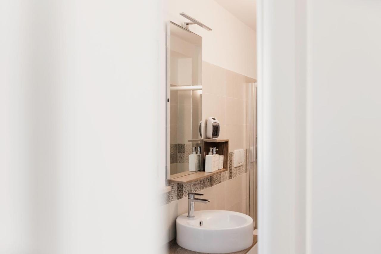 B&B Samarelle - Exclusive Villa With Garden And Panoramic Terrace - モルフェッタ エクステリア 写真