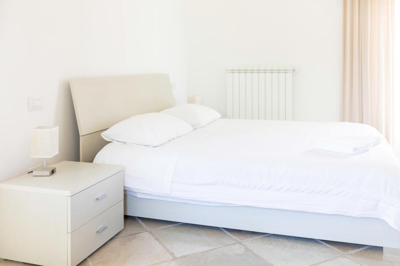 B&B Samarelle - Exclusive Villa With Garden And Panoramic Terrace - モルフェッタ エクステリア 写真